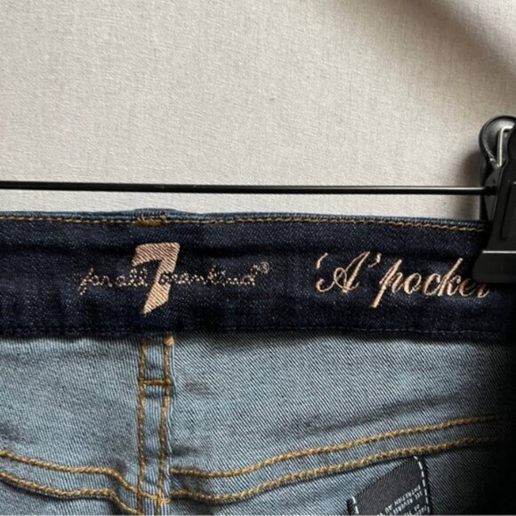 7 For All Mankind ‘A’ pocket Dark Blue Flare Bootcut Jeans Sz 28 - Picture 6 of 16
